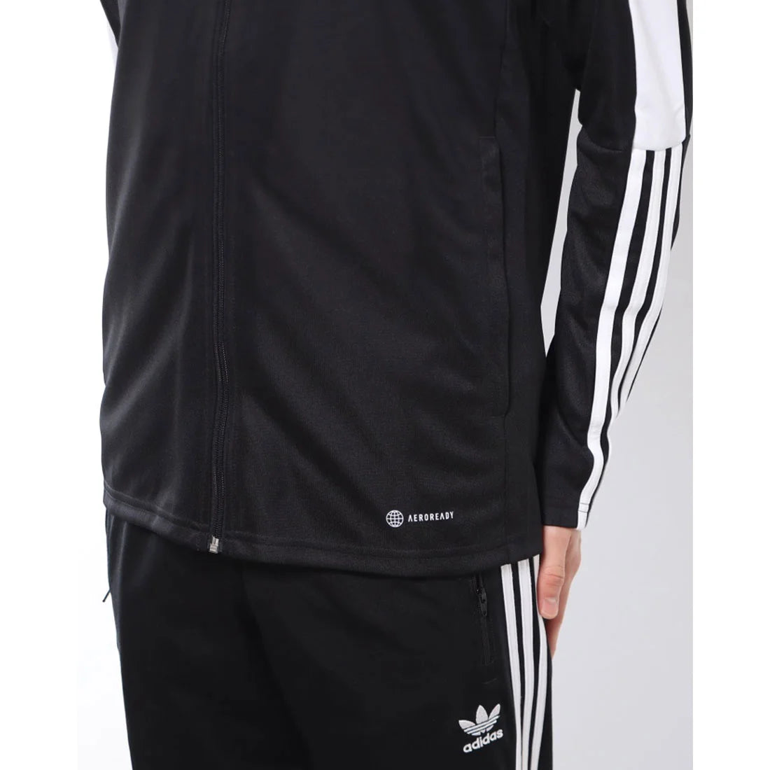 adidas Performance TIRO JACKET ESSENTIAL - Trainingsjacke - black